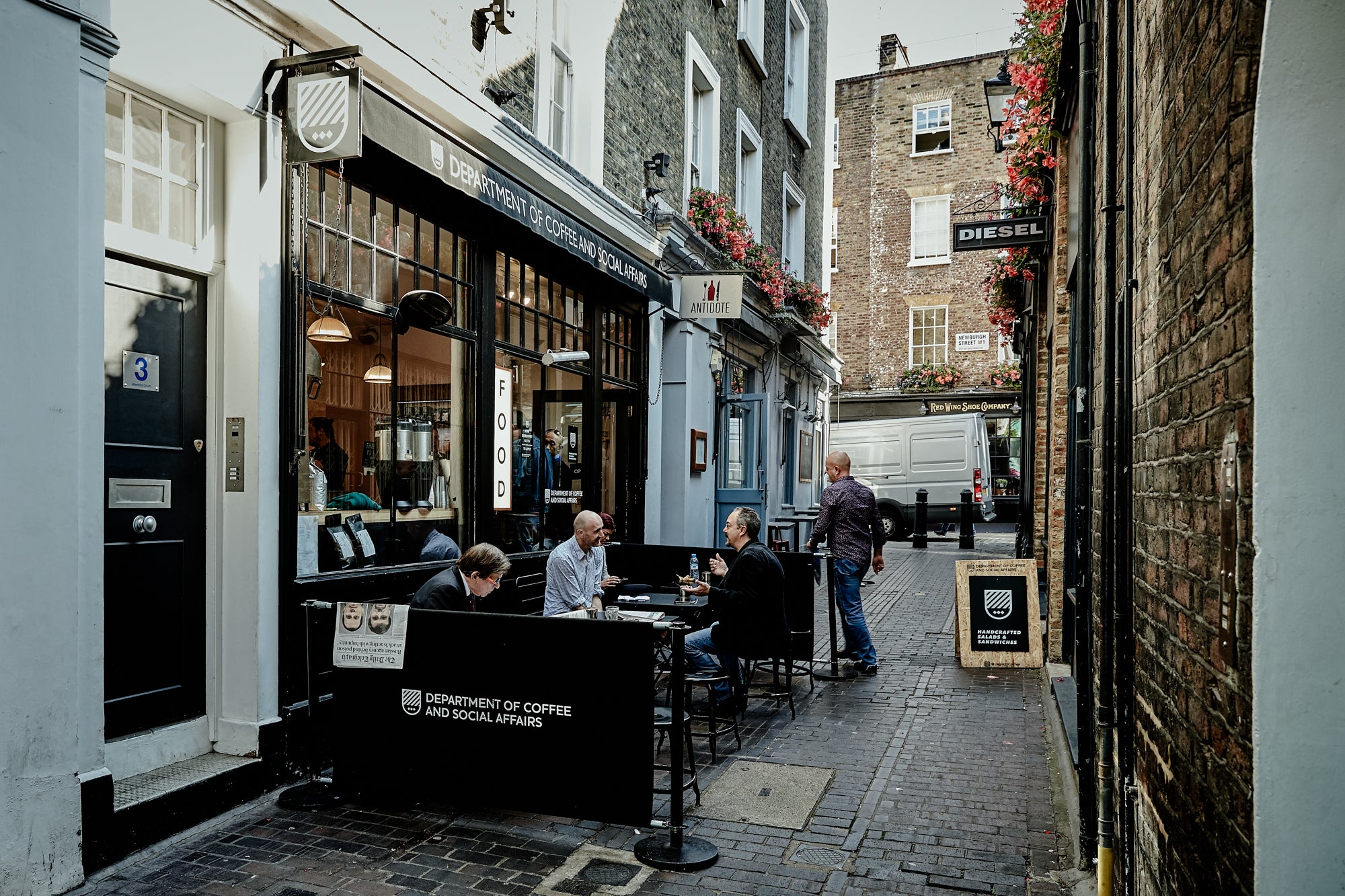 Carnaby Street Cafe